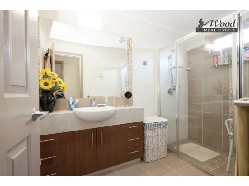 140/639 Kemp Street, Lavington NSW 2641