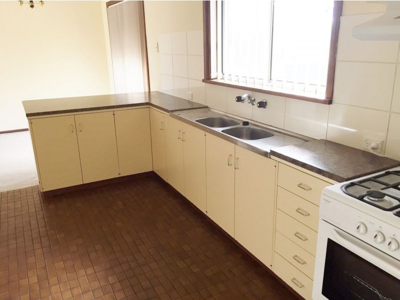 2/252 Bernhardt Street, East Albury NSW 2640