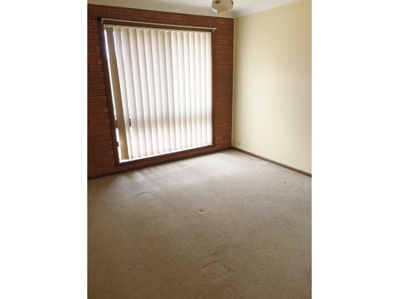 2/252 Bernhardt Street, East Albury NSW 2640