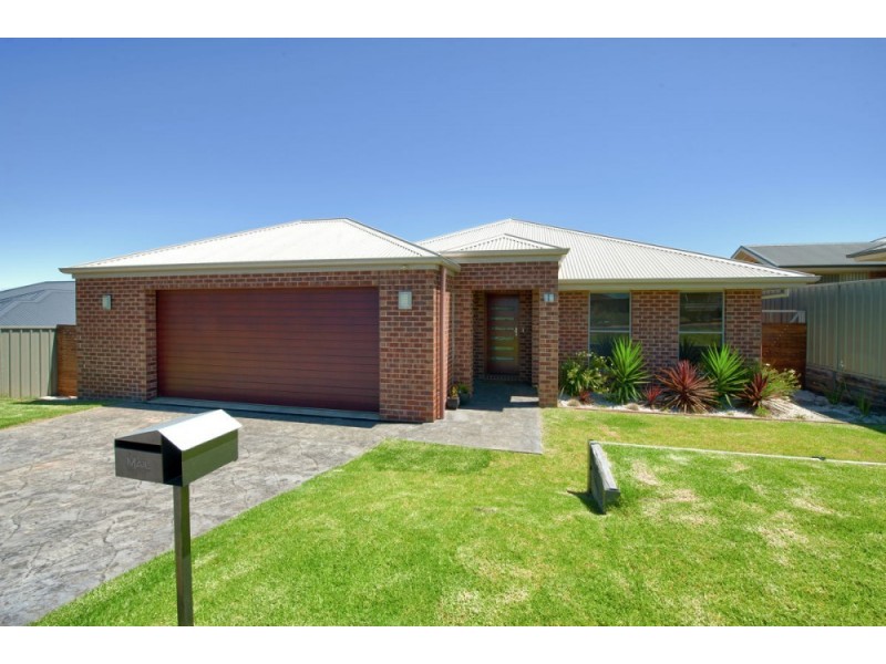 16 Bullfrog Court, Thurgoona NSW 2640