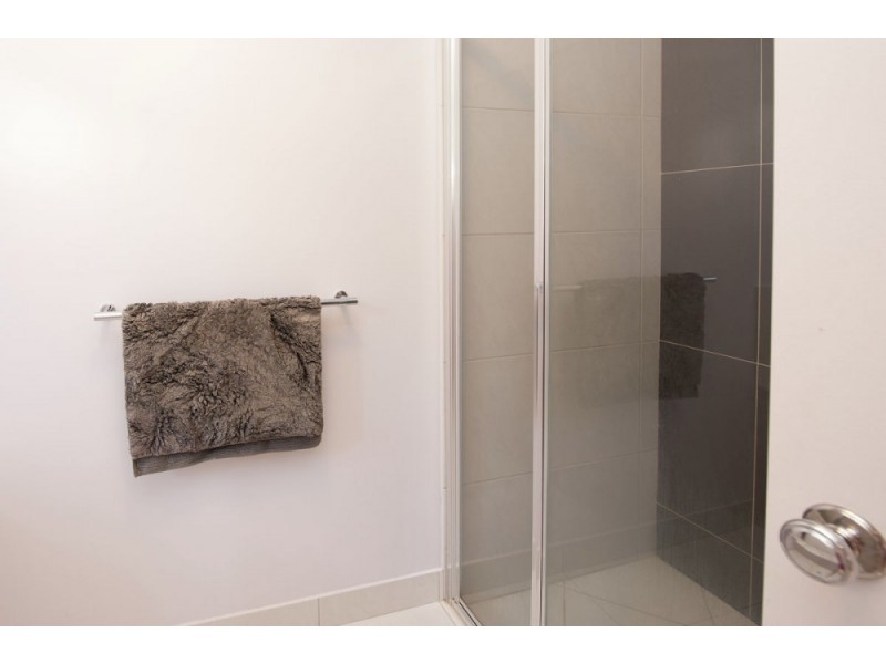 16 Bullfrog Court, Thurgoona NSW 2640