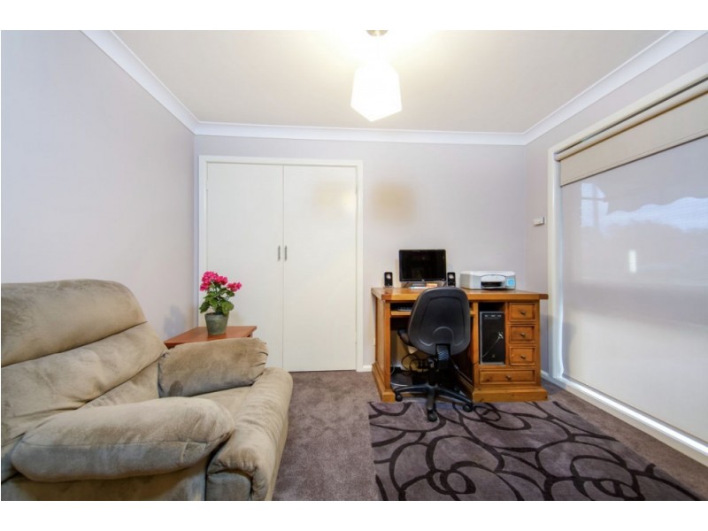526 Lyne Street, Lavington NSW 2641