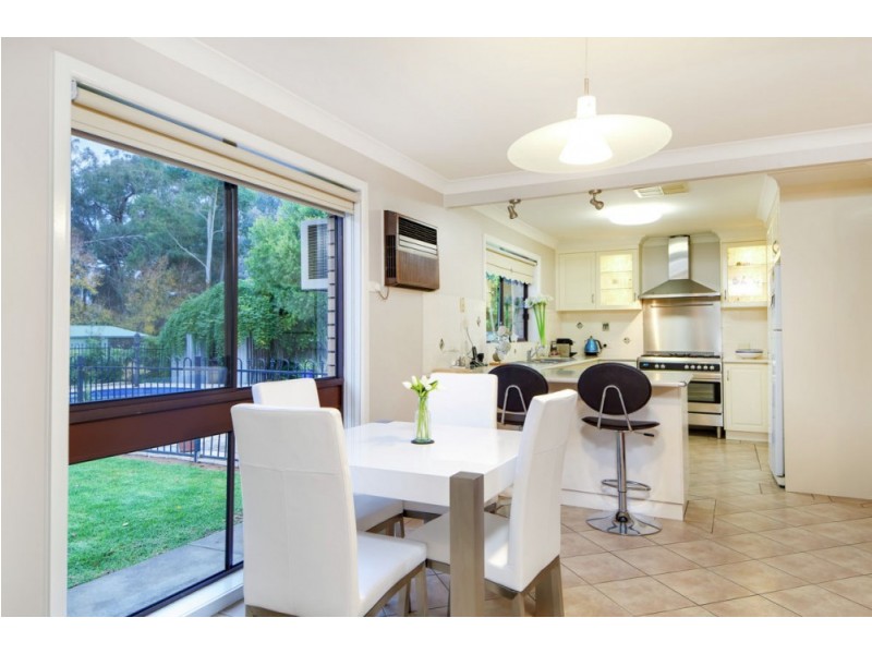 526 Lyne Street, Lavington NSW 2641