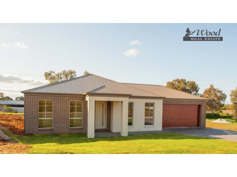 80 Wellington Drive, Thurgoona NSW 2640