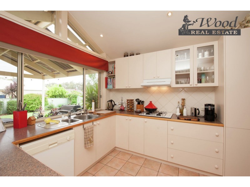 50 The Avenue, Thurgoona NSW 2640