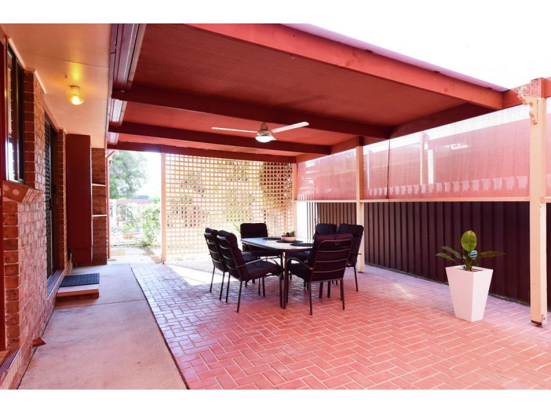 377 Poplar Drive, Lavington NSW 2641