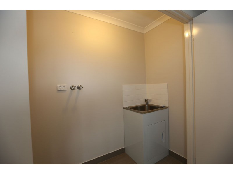 6 Barnett Ave, Thurgoona NSW 2640