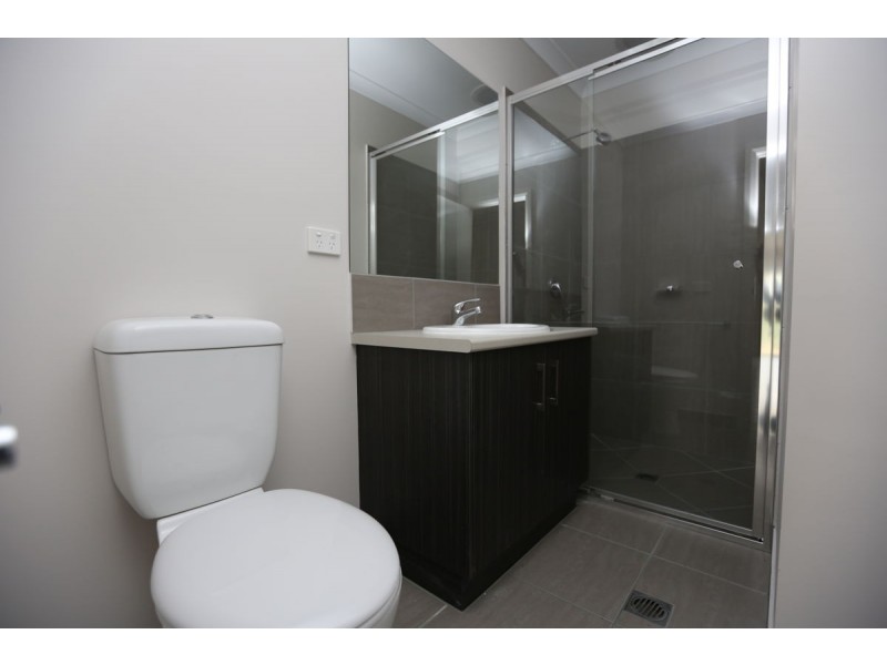 6a Barnett Avenue, Thurgoona NSW 2640