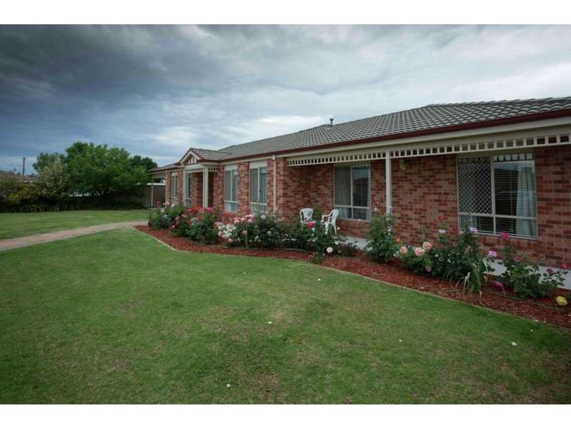 51 McBean Street, Culcairn NSW 2660