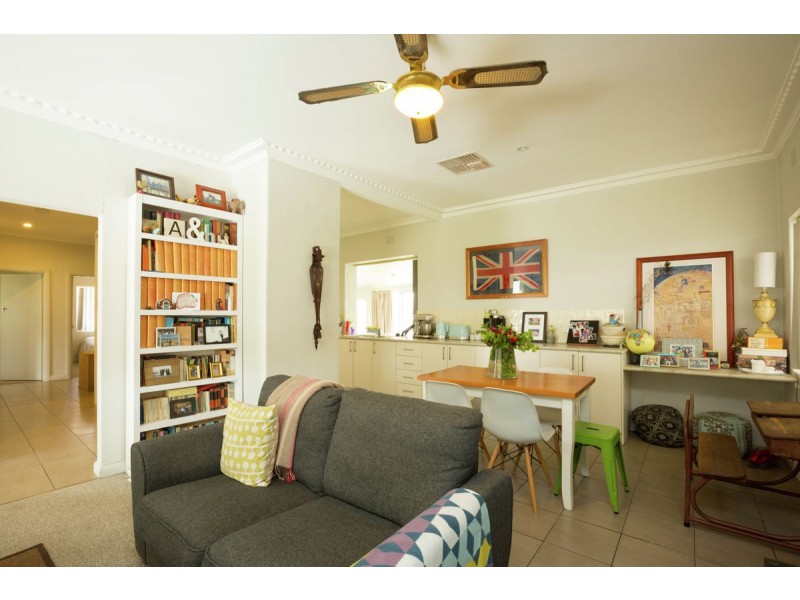 503 McKenzie Street, Lavington NSW 2641