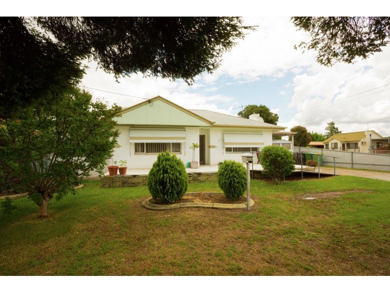 503 McKenzie Street, Lavington NSW 2641
