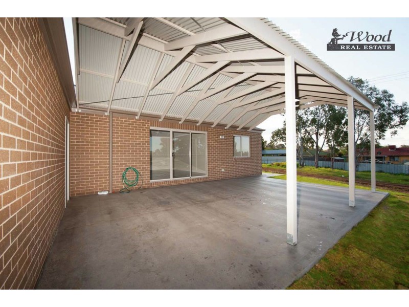 80 Wellington Drive, Thurgoona NSW 2640