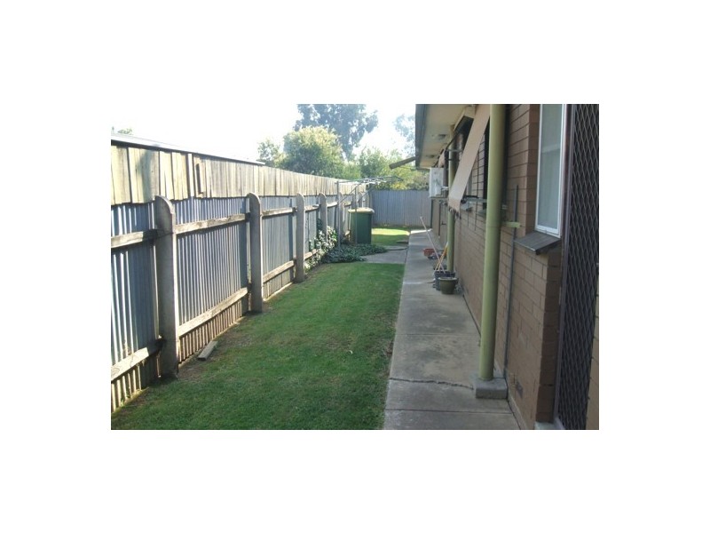 3/311 Moore Street, Lavington NSW 2641