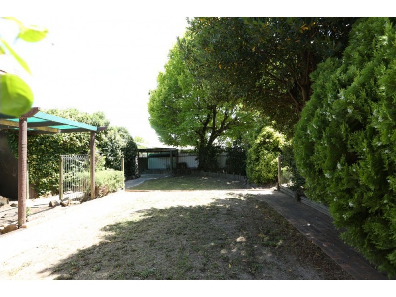 142 Benyon Street, East Albury NSW 2640