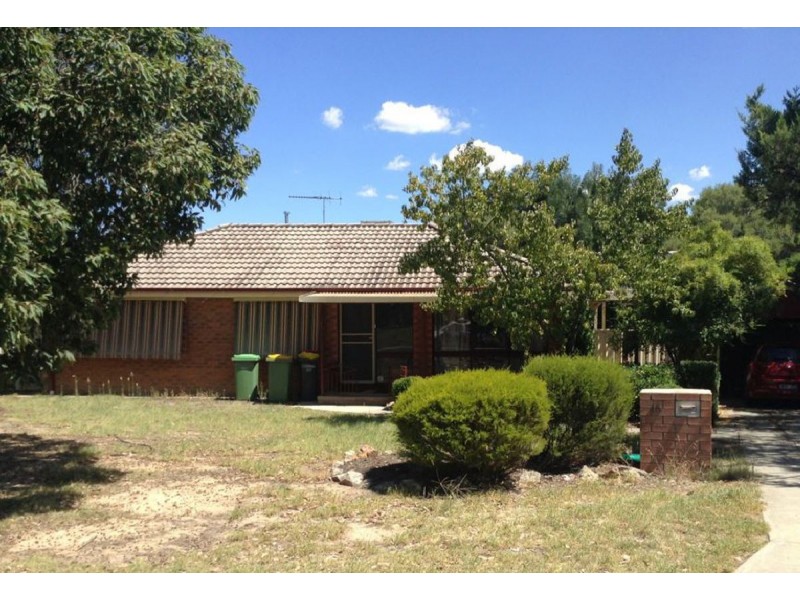 15 Candlebark Street, Thurgoona NSW 2640