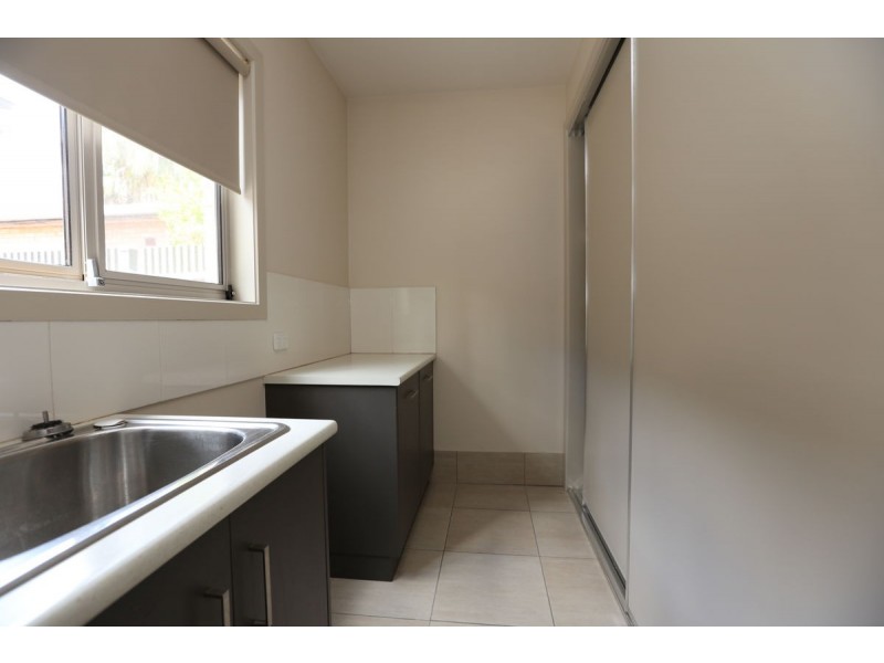 1/518 Thurgoona St, Albury NSW 2640