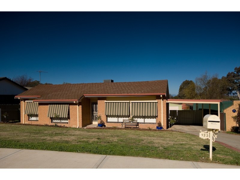 123 Baranbale Way, Springdale Heights NSW 2641