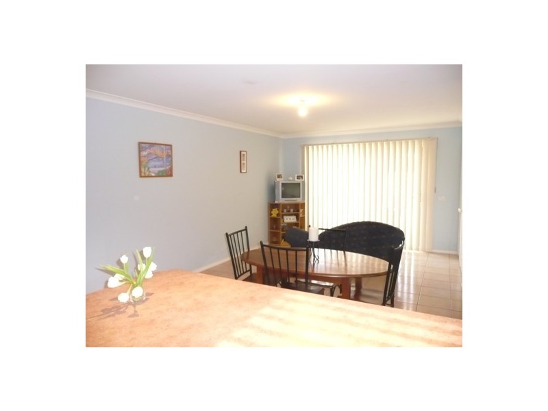 3/550 Kotthoff St, Lavington NSW 2641