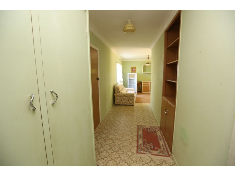 40 Henty Street East, Culcairn NSW 2660