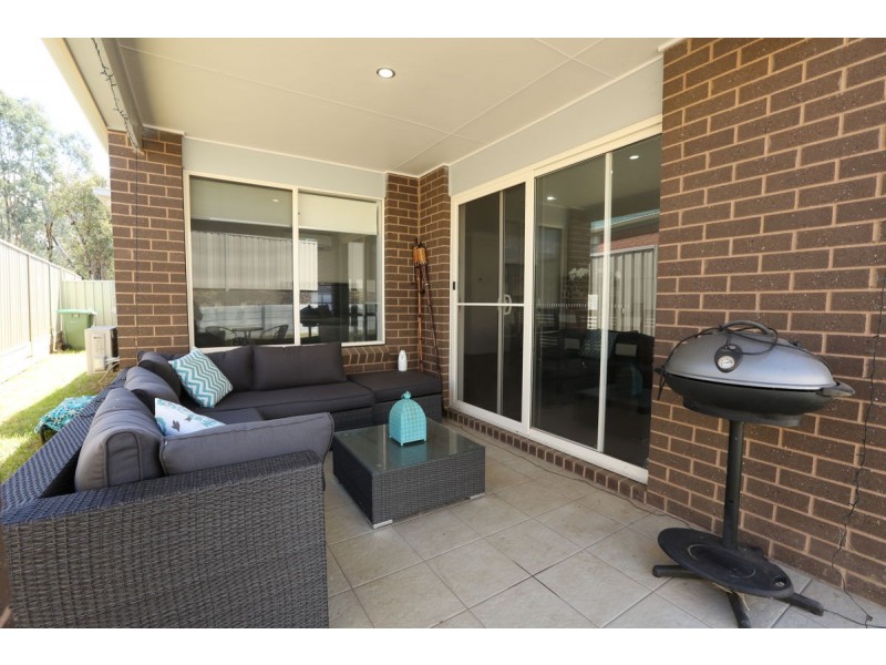 42 O’Shea Street, Lavington NSW 2641