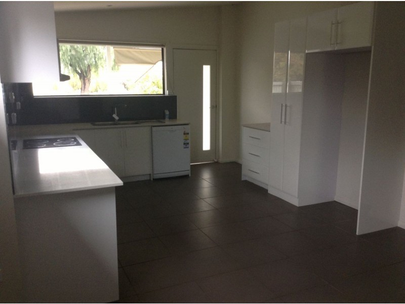 17 Allan Street, Henty NSW 2658