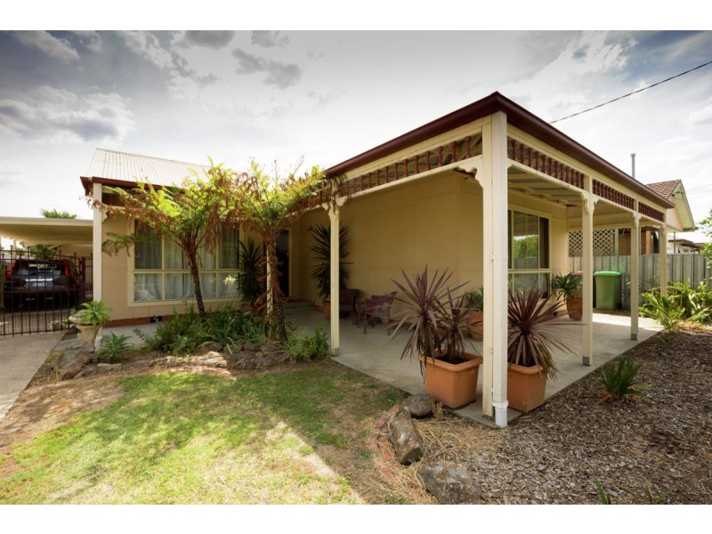 1043 Barooga St, North Albury NSW 2640
