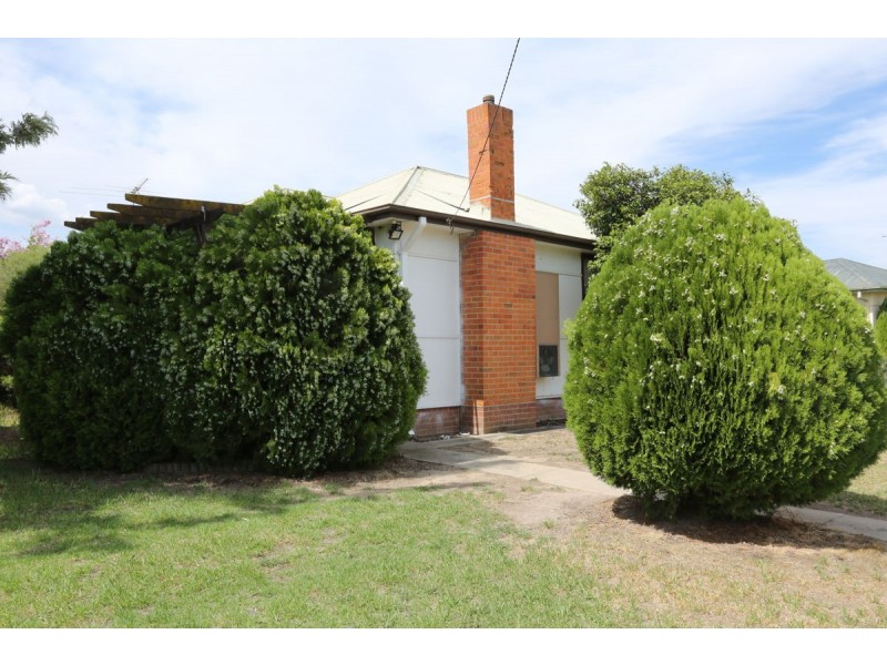 1004 Baratta Street, North Albury NSW 2640