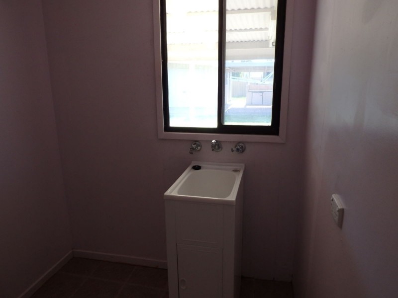 471 Griffith Road, Lavington NSW 2641