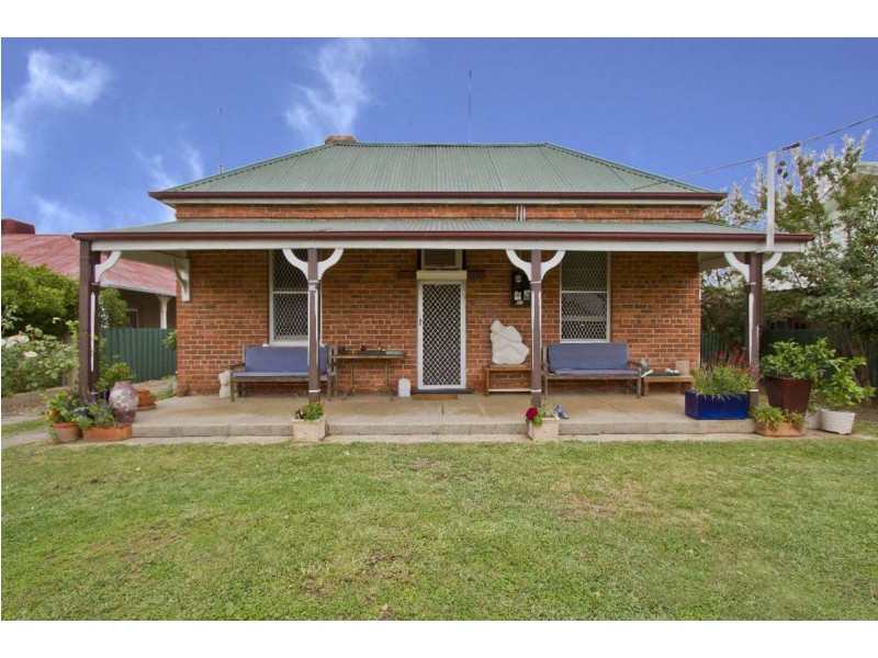 3 Fraser Street, Culcairn NSW 2660