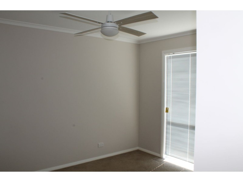 6a Second Ave, Henty NSW 2658