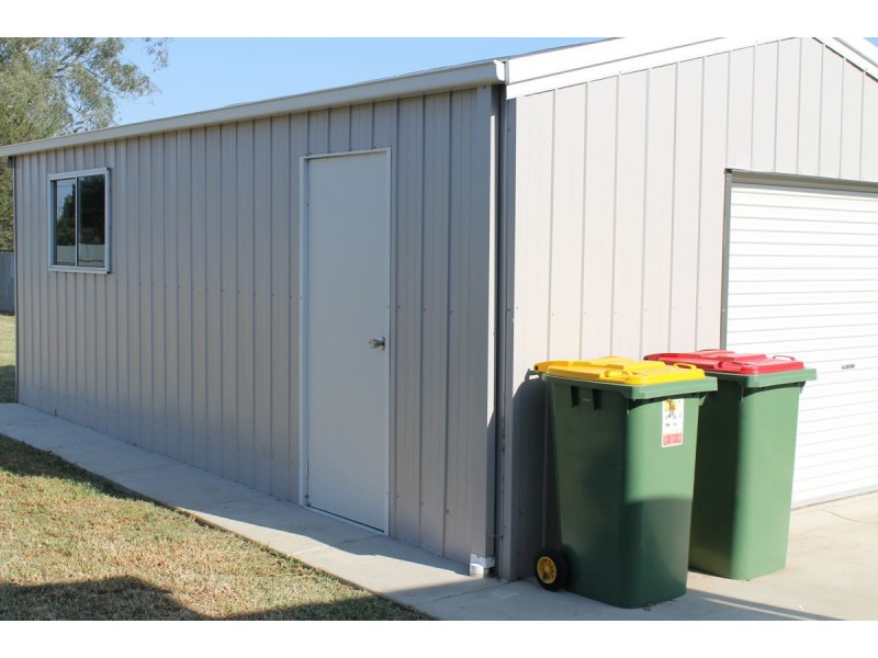 6a Second Ave, Henty NSW 2658