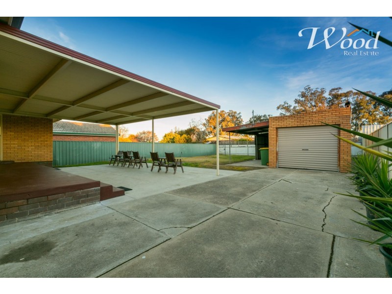 261 Kooba Street, North Albury NSW 2640