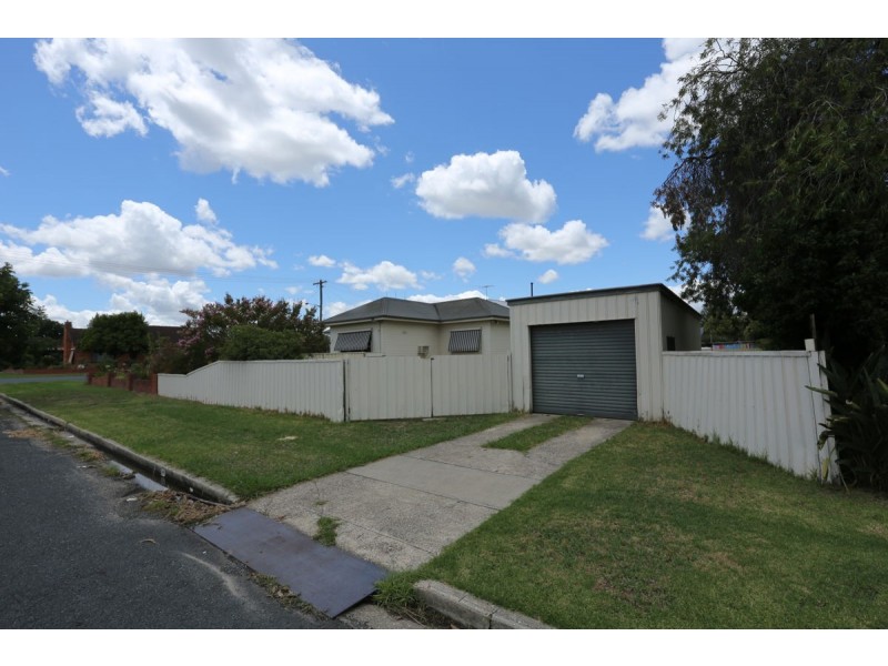 549 Klose Street, Lavington NSW 2641