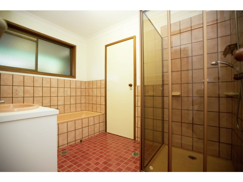1 Bandalong Road, Springdale Heights NSW 2641