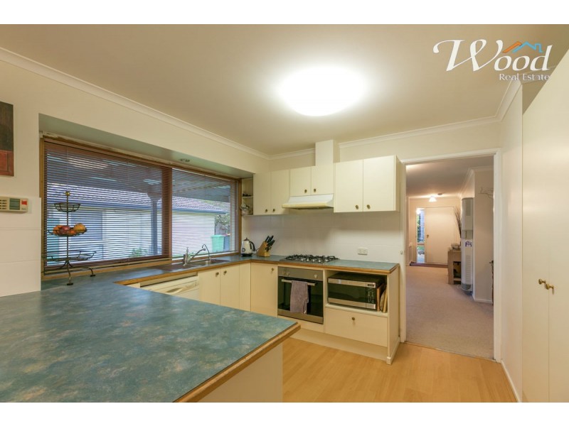 91 St Andrews Circuit, Thurgoona NSW 2640