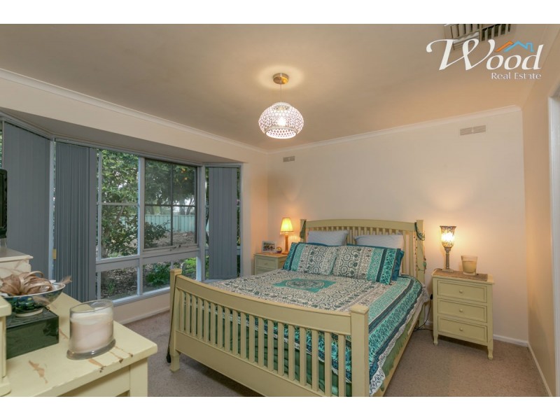 91 St Andrews Circuit, Thurgoona NSW 2640