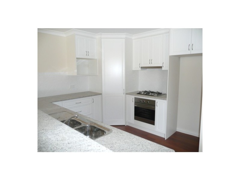19 Dillagar Pl, Springdale Heights NSW 2641