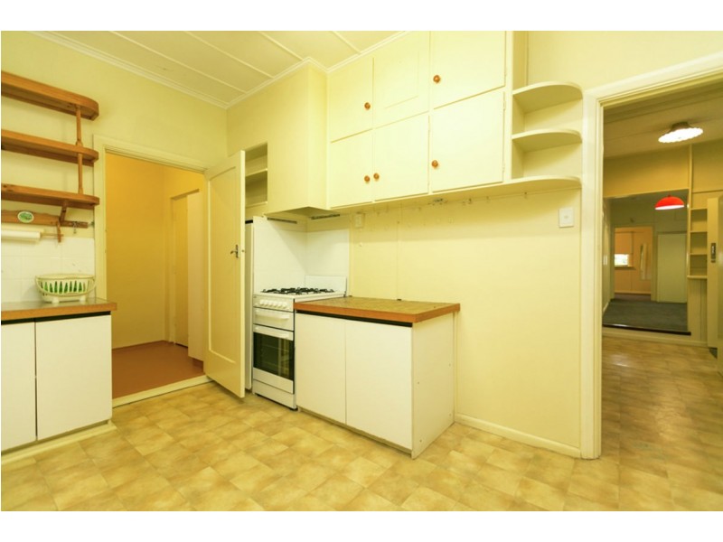 431 Bownds Street, Lavington NSW 2641