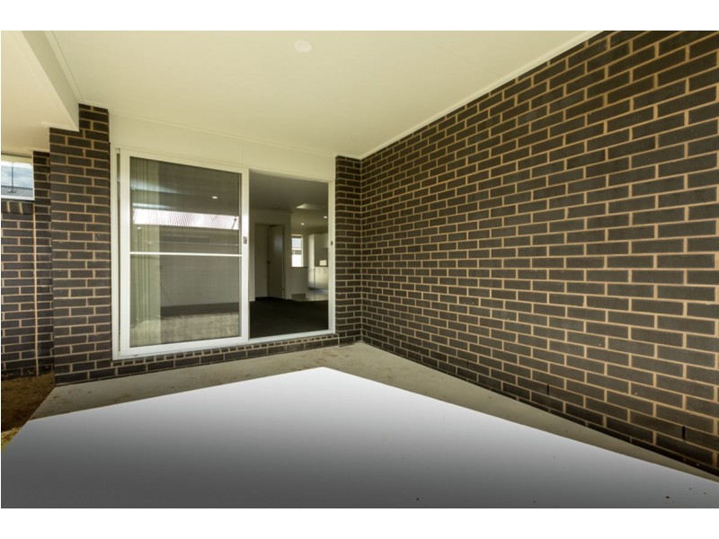 55A Royce Crescent, Lavington NSW 2641