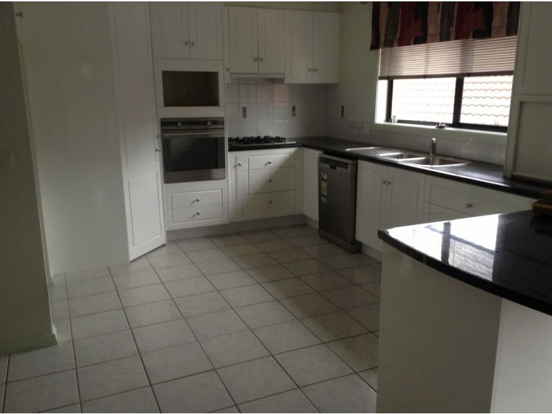 20 Orchard Way, Lavington NSW 2641