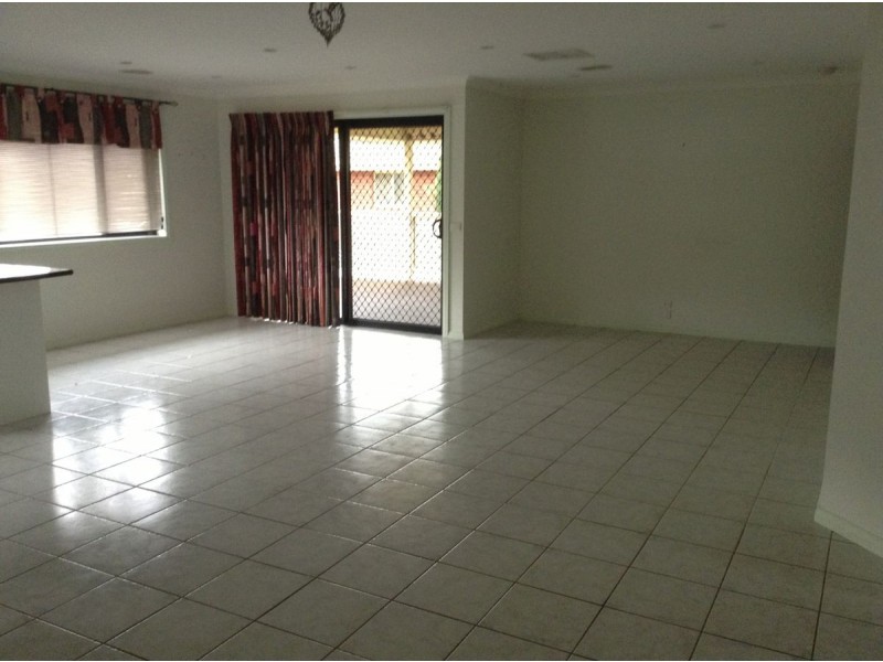 20 Orchard Way, Lavington NSW 2641