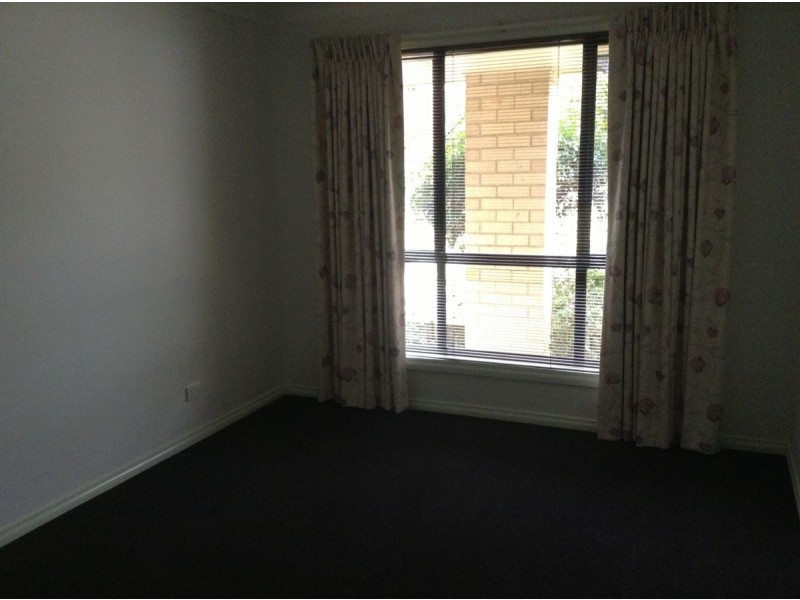 20 Orchard Way, Lavington NSW 2641