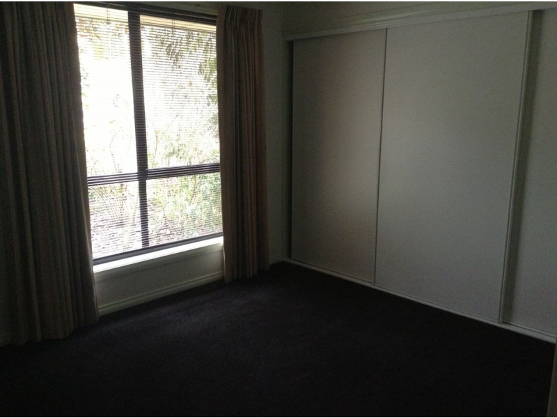 20 Orchard Way, Lavington NSW 2641