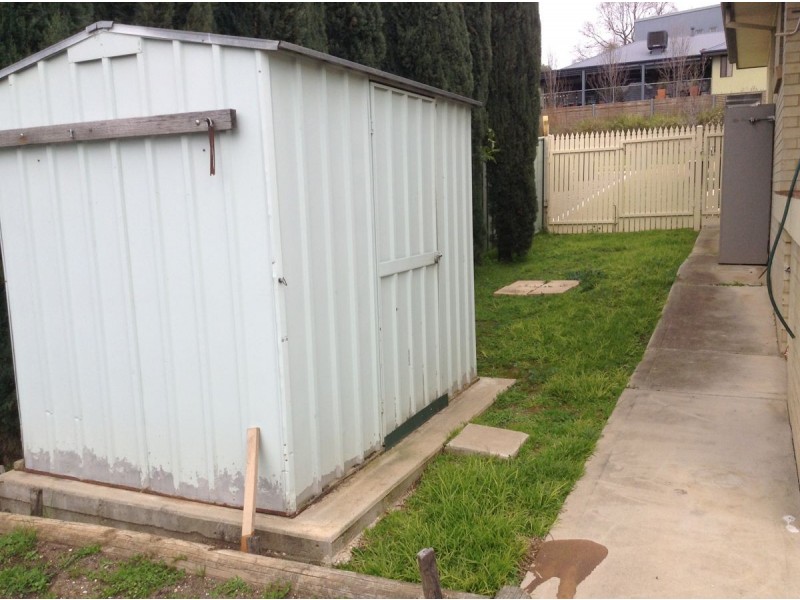 20 Orchard Way, Lavington NSW 2641