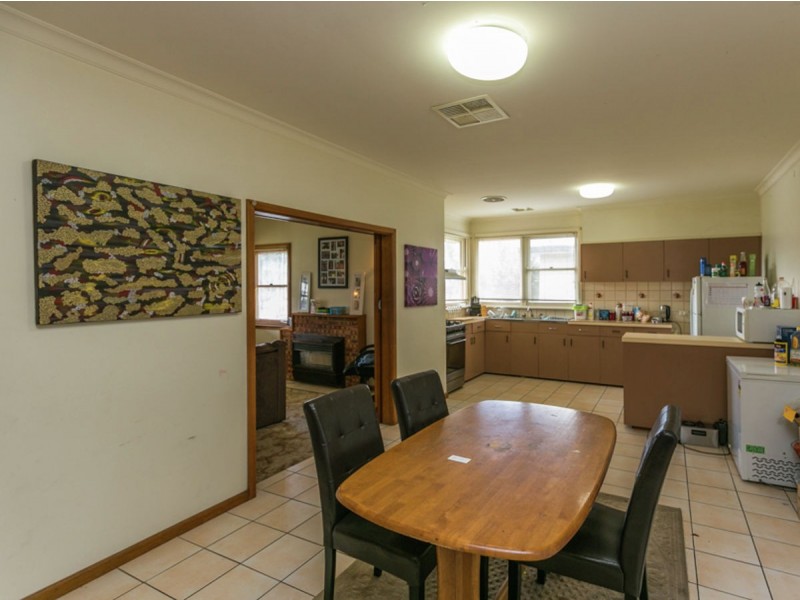 1 – 2, 279 Kooba Street, North Albury NSW 2640