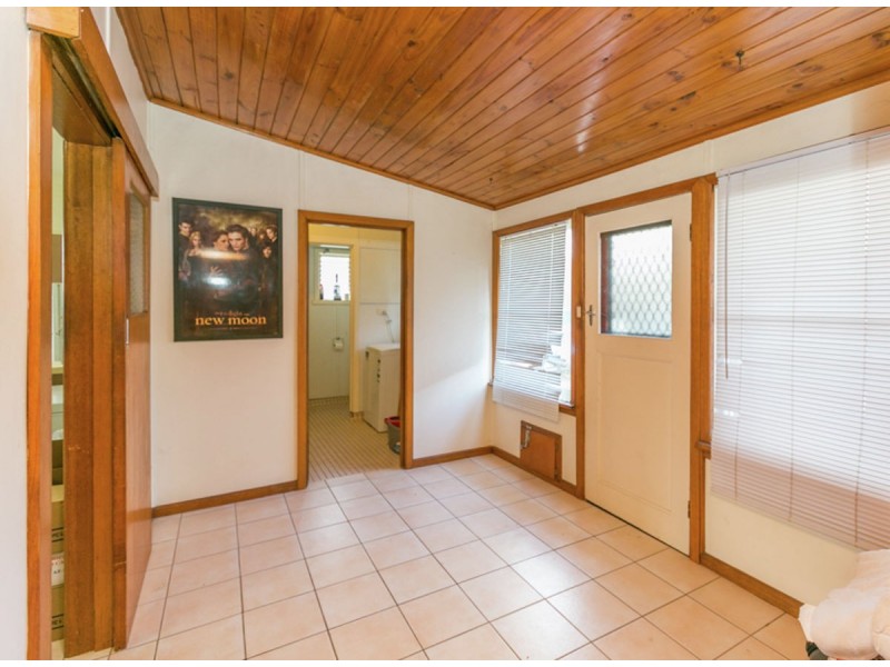 1 – 2, 279 Kooba Street, North Albury NSW 2640