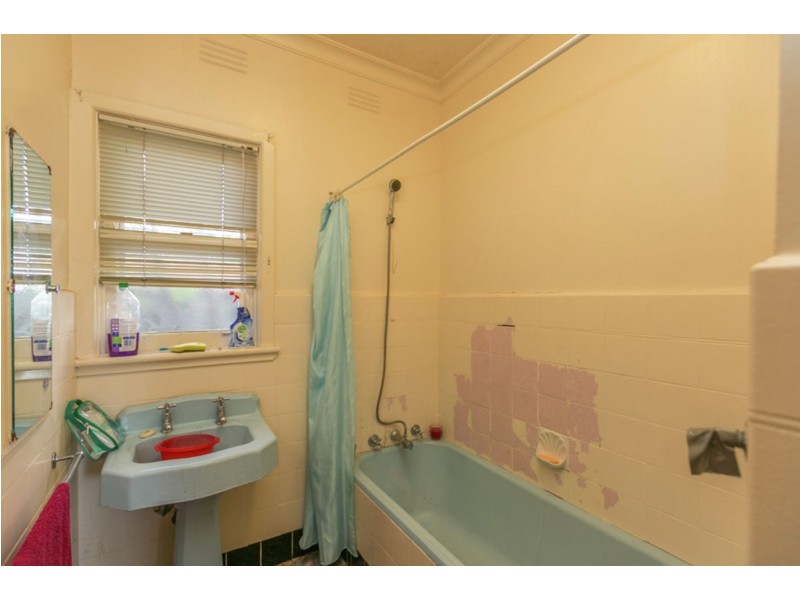 1 – 2, 279 Kooba Street, North Albury NSW 2640