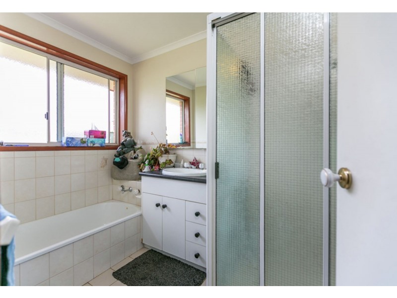 1 – 2, 279 Kooba Street, North Albury NSW 2640