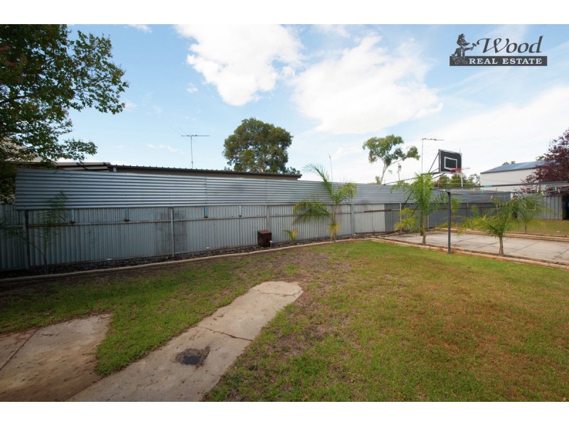 470 Griffith Road, Lavington NSW 2641