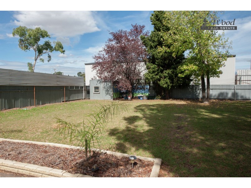 470 Griffith Road, Lavington NSW 2641